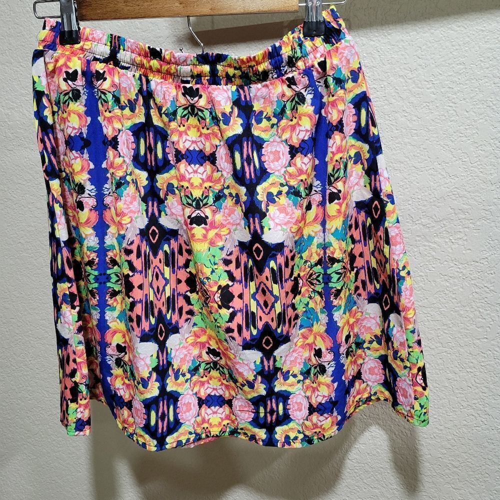 Xhilaration bright graphic print drawstring skirt - Picture 4 of 6